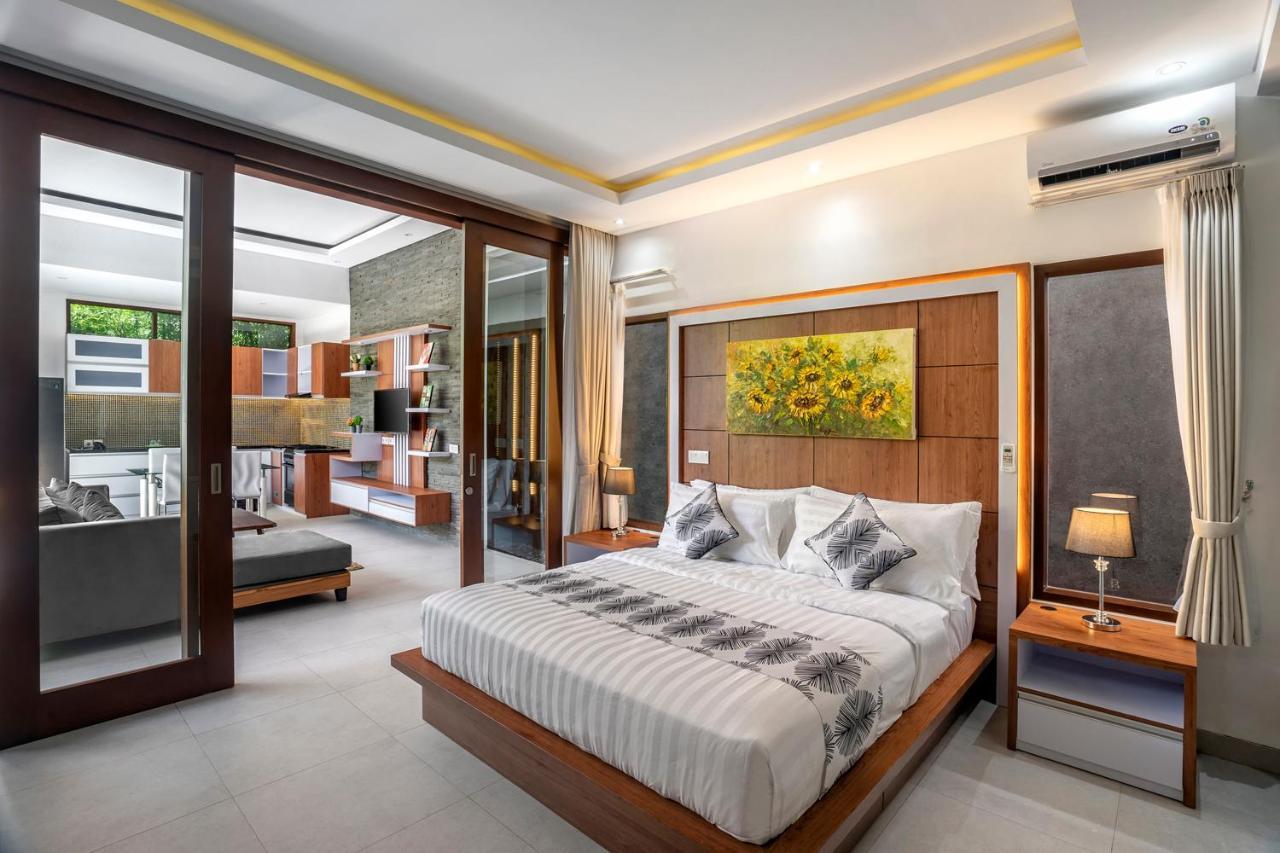 Puri Keraton Seminyak Villa Eksteriør billede